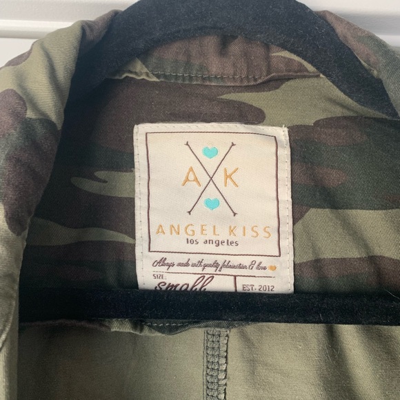 Camo Jacket - Picture 3 of 4